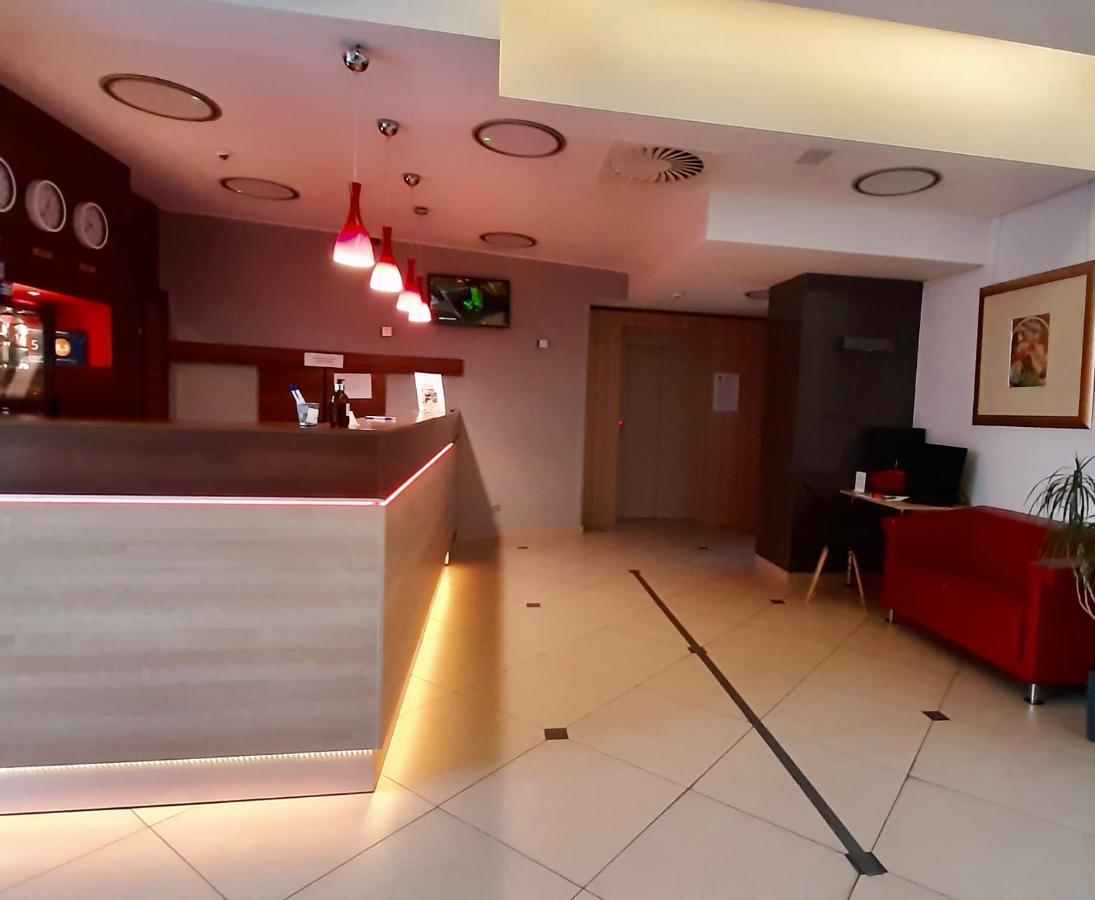 Poleczki Apartahotel Varsovia